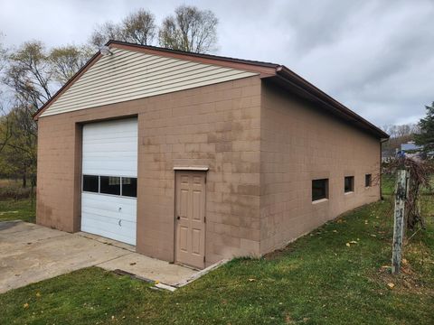 A home in Grand Rapids Twp