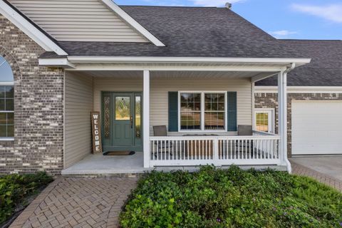 A home in North Branch Twp