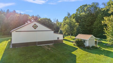 A home in North Branch Twp