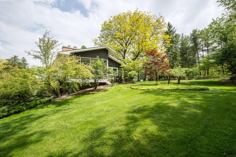 A home in Ann Arbor Twp