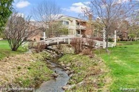 A home in West Bloomfield Twp