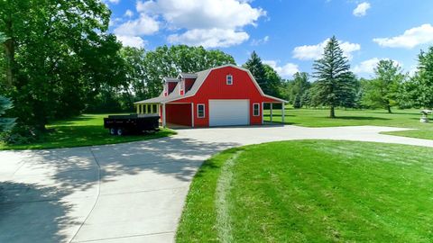 A home in Almont Twp