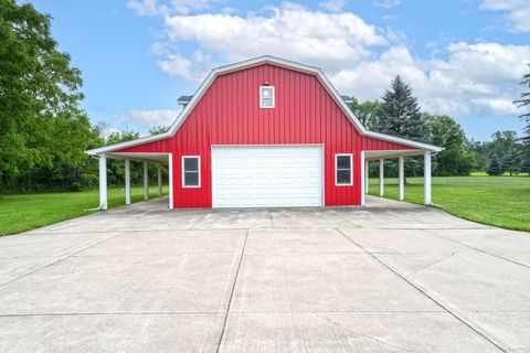 A home in Almont Twp