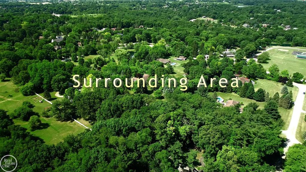 8401 Pine Knoll Drive