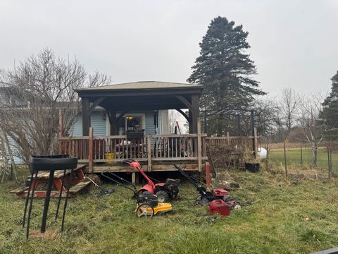 A home in Sciota Twp