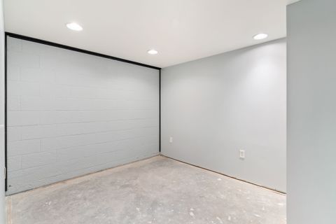 listing image 30