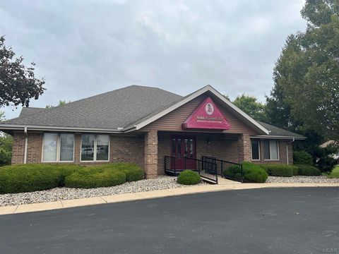 1542 West Maple Avenue Adrian City MI 49221