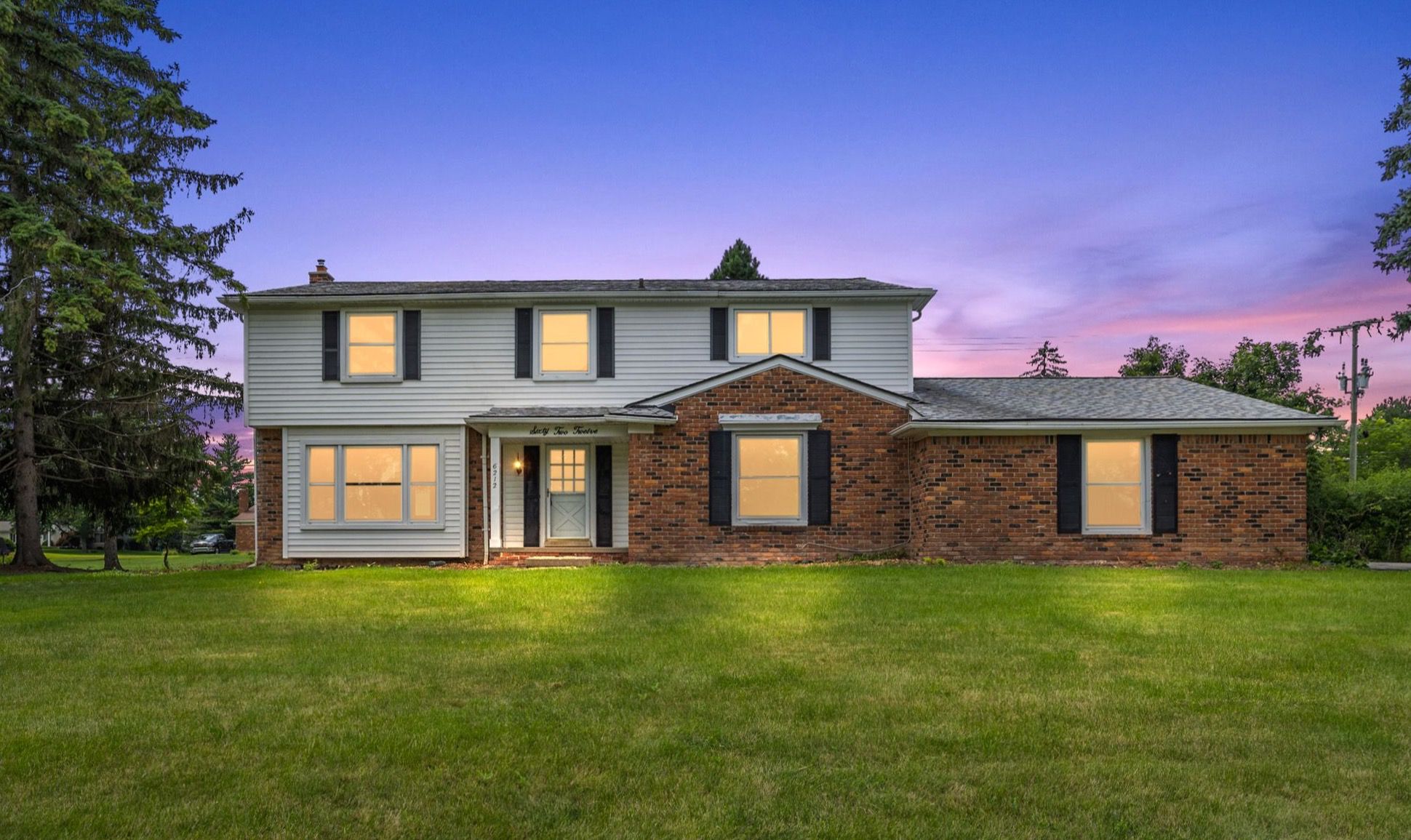 View West Bloomfield Twp, MI 48322 house