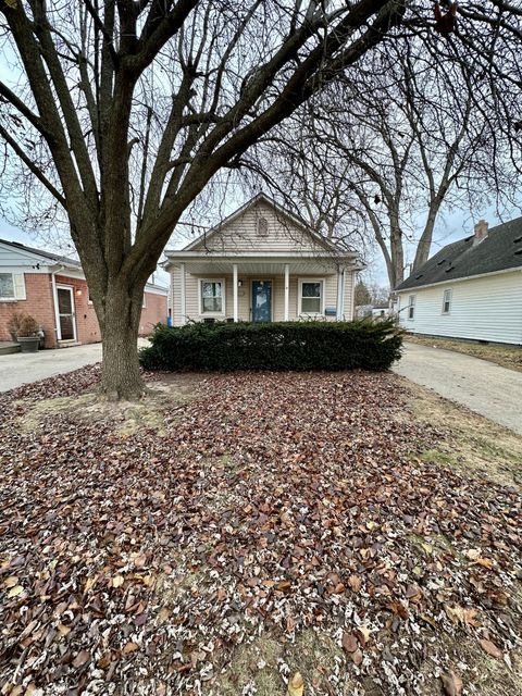 A home in Dearborn Heights