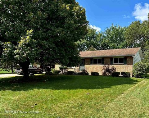 A home in Saginaw Twp