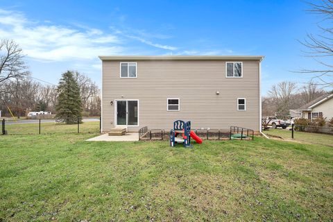 A home in Pine Grove Twp