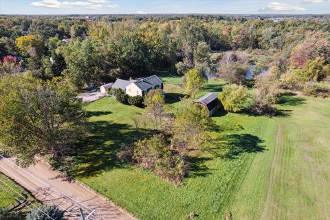 A home in Lyon Twp