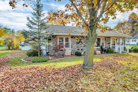 A home in Leoni Twp