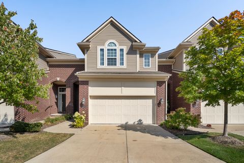 A home in West Bloomfield Twp