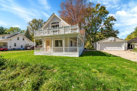 A home in Mt. Clemens