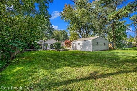 A home in Waterford Twp