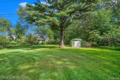 A home in Waterford Twp