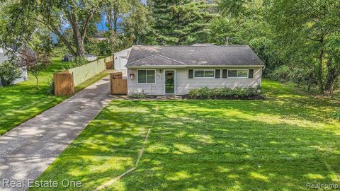 A home in Waterford Twp