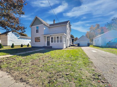 A home in Lawrence Vlg