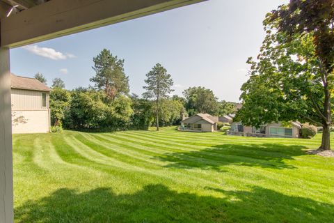 A home in West Bloomfield Twp