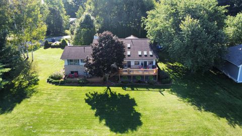 A home in Broomfield Twp