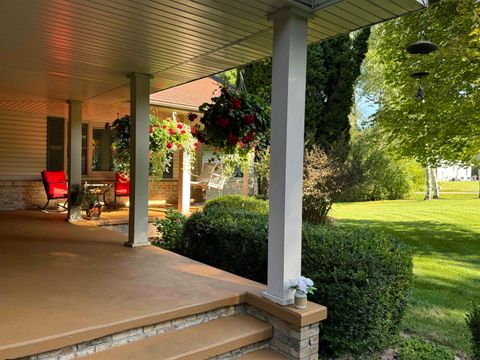 A home in Broomfield Twp