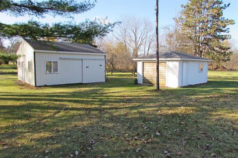 A home in Chesaning Twp