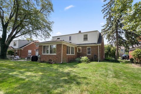 A home in Grosse Pointe Woods