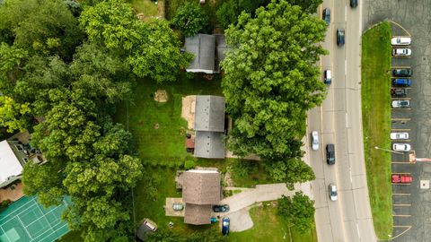 A home in Commerce Twp