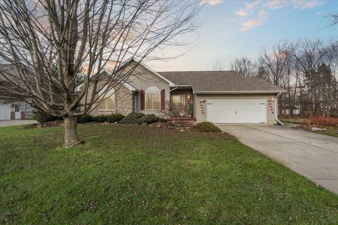 A home in Davison Twp