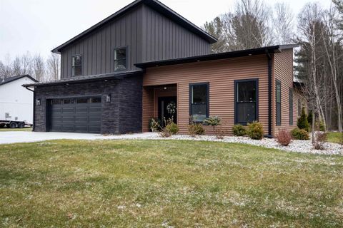 A home in Sanford Vlg