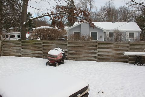 A home in West Bloomfield Twp