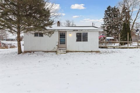 A home in Pine River Twp