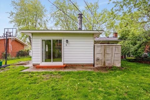 A home in Farmington Hills