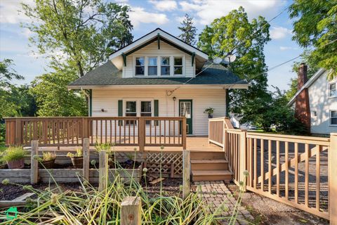 A home in Waterford Twp