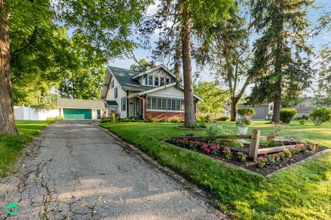 A home in Waterford Twp