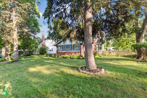 A home in Waterford Twp