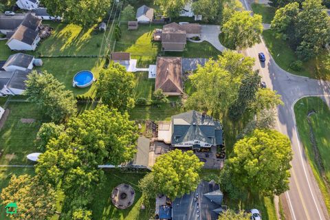 A home in Waterford Twp