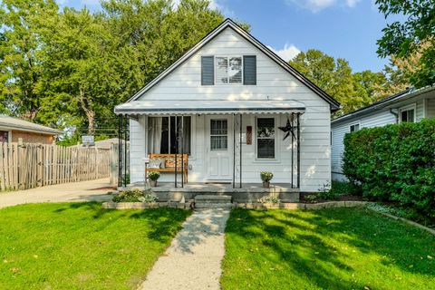 A home in Dearborn Heights