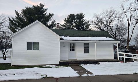 A home in Grayling Twp