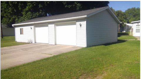 A home in WheatlandTownship_Mecosta