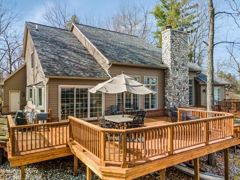 A home in Addison Twp