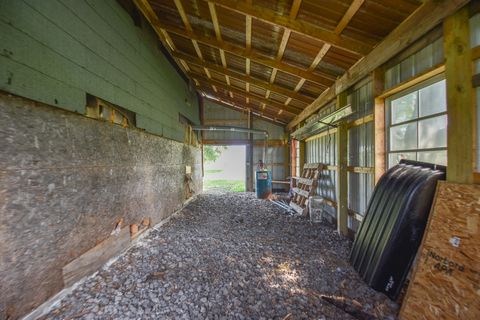 A home in Bethel Twp