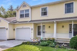 225 MEADOW POINTE Drive