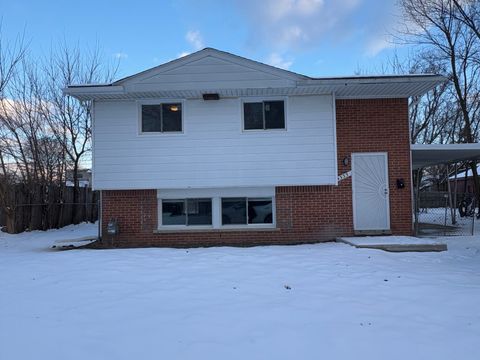 A home in Inkster