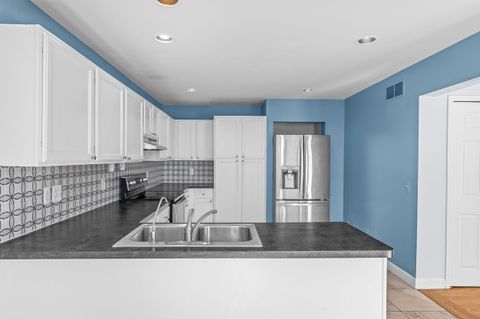 A home in ClintonCharterTownship_Macomb