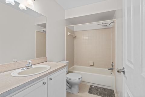 A home in ClintonCharterTownship_Macomb