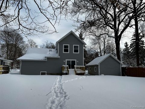 A home in Berrien Springs Vlg