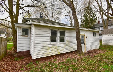 A home in Dowagiac