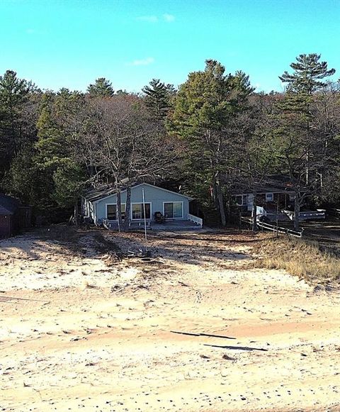 A home in Greenbush Twp